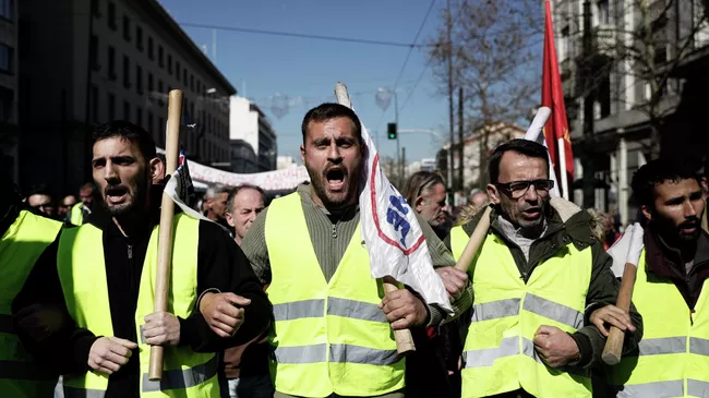 Участники акции протеста в Афинах