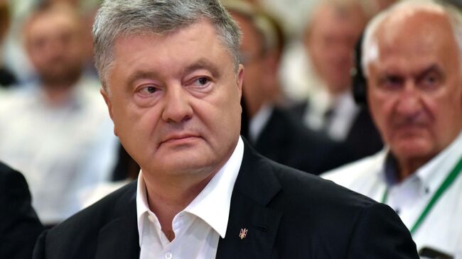 Сбежавший Порошенко. Почему экс-президент Украины не ходит на допросы