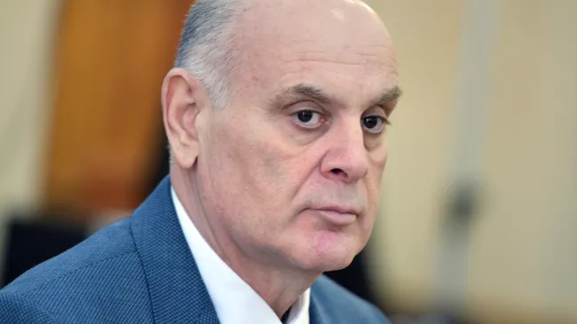 Аслан Бжания