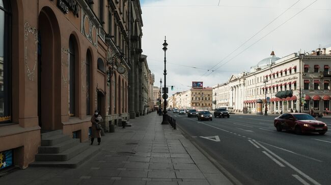 Вид на Невский проспект в Санкт-Петербурге. Архивное фото