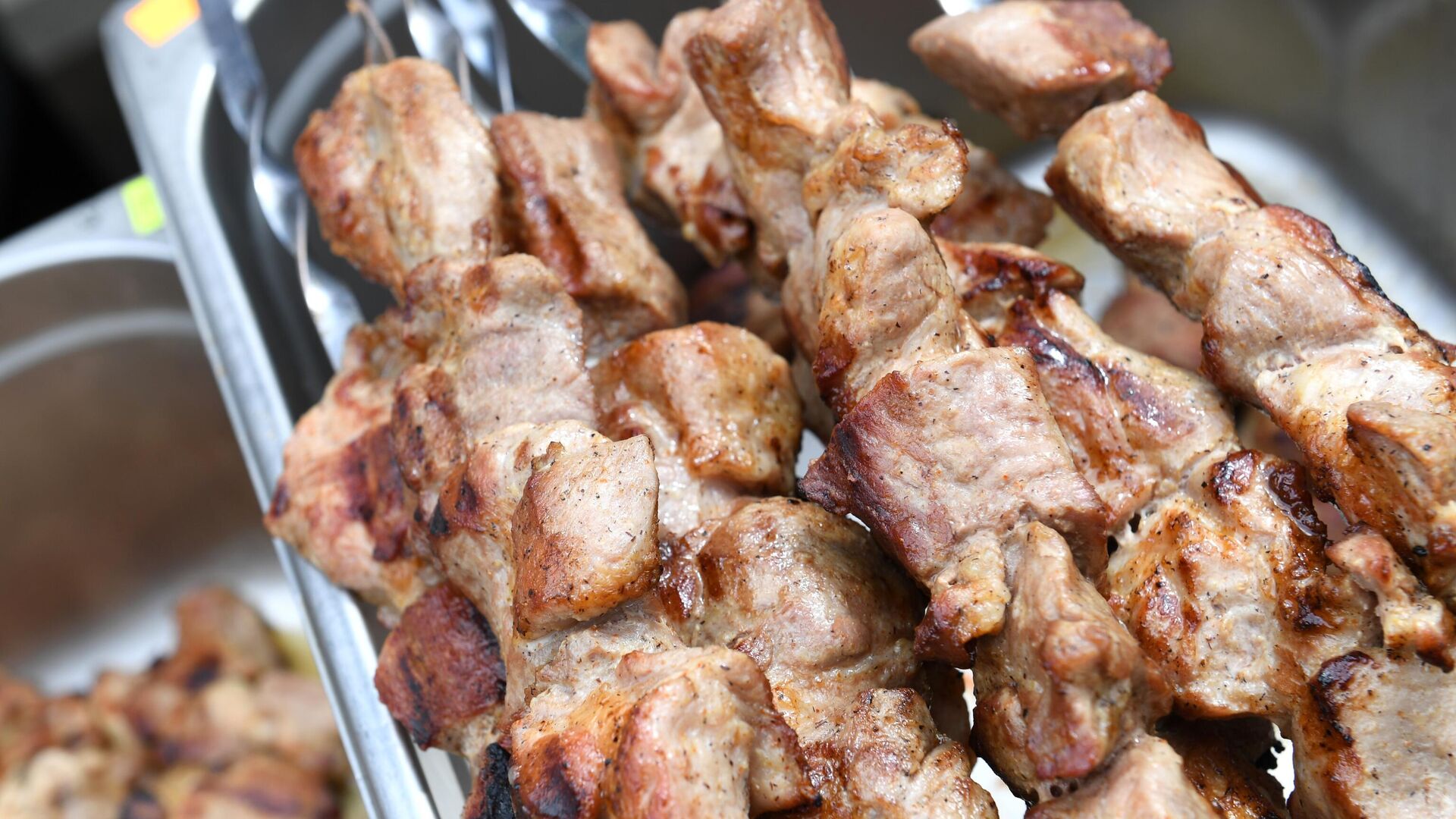 Шашлык  - РИА Новости, 1920, 08.05.2025