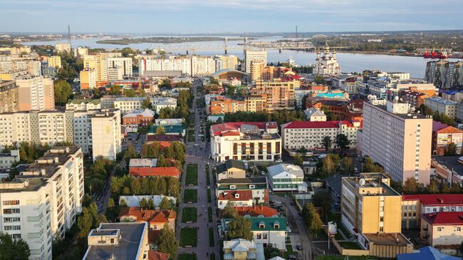 Вид на центральную часть города Архангельска