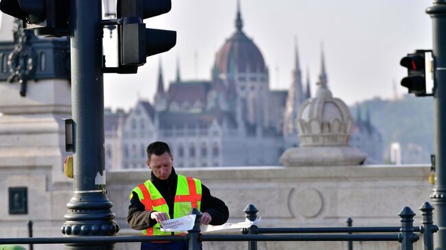 Здание парламента в Будапеште 