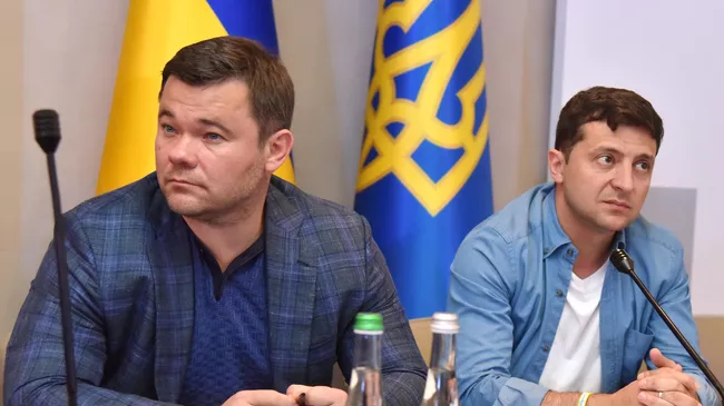 Президент Украины Владимир Зеленский и руководитель администрации президента Украины Андрей Богдан
