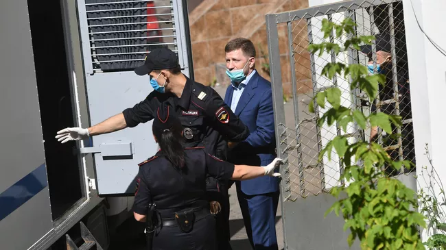 Губернатор Хабаровского края Сергей Фургал, арестованный Басманным судом Москвы до 9 сентября по обвинению в организации убийств бизнесменов в 2000-х годах