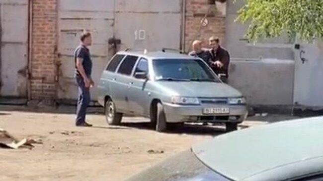 В Полтаве мужчина захватил в заложники начальника угрозыска