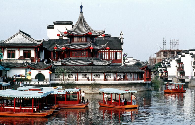 Нанкин - один из наиболее древних городов Восточного Китая с 3500-летней историей.