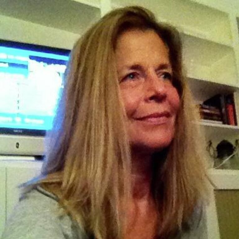 Лесли Хэмилтон