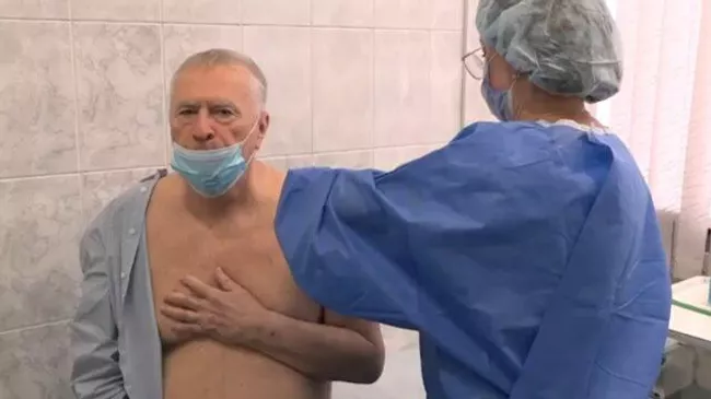 Вся Россия должна быть здоровой! – Владимир Жириновский сделал прививку от коронавируса