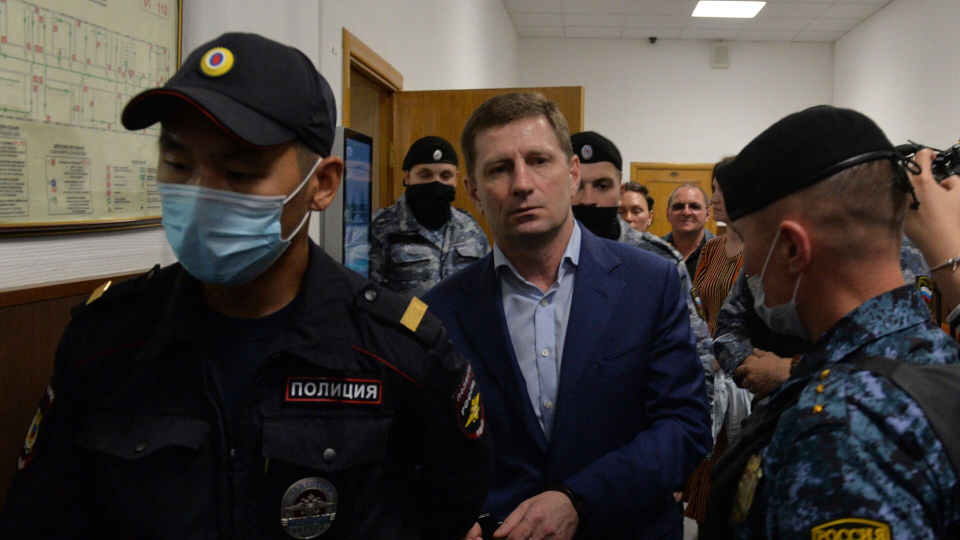 Бывший губернатор Хабаровского края Сергей Фургал в Басманном суде - РИА Новости, 1920, 24.11.2020