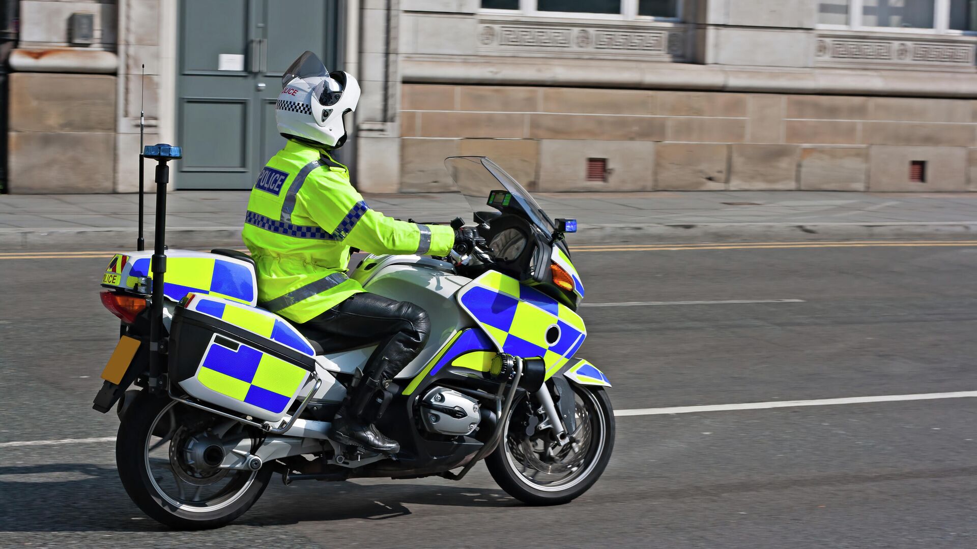 Сотрудник полиции Великобритании - РИА Новости, 1920, 15.08.2023