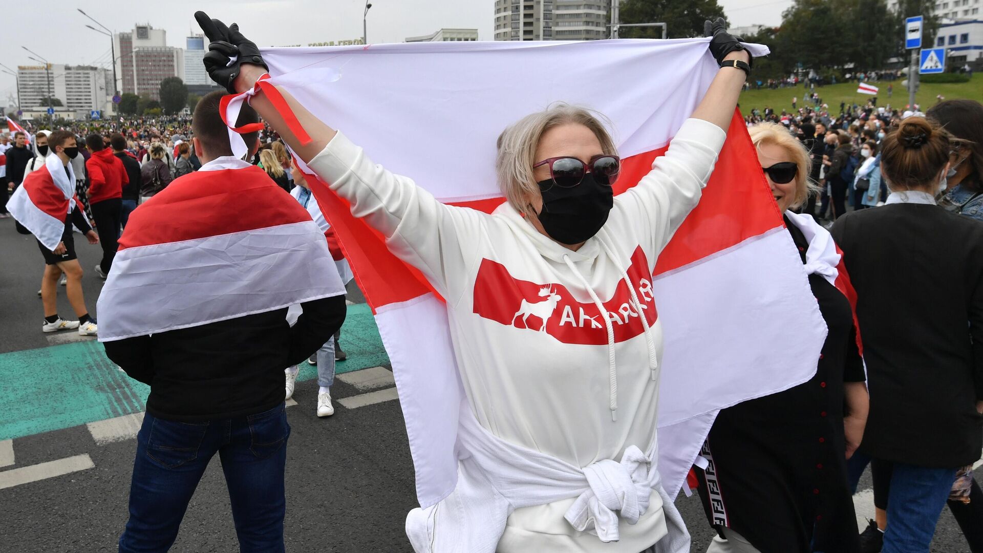 Участники несанкционированной акции протеста оппозиции в Минске - РИА Новости, 1920, 27.09.2020