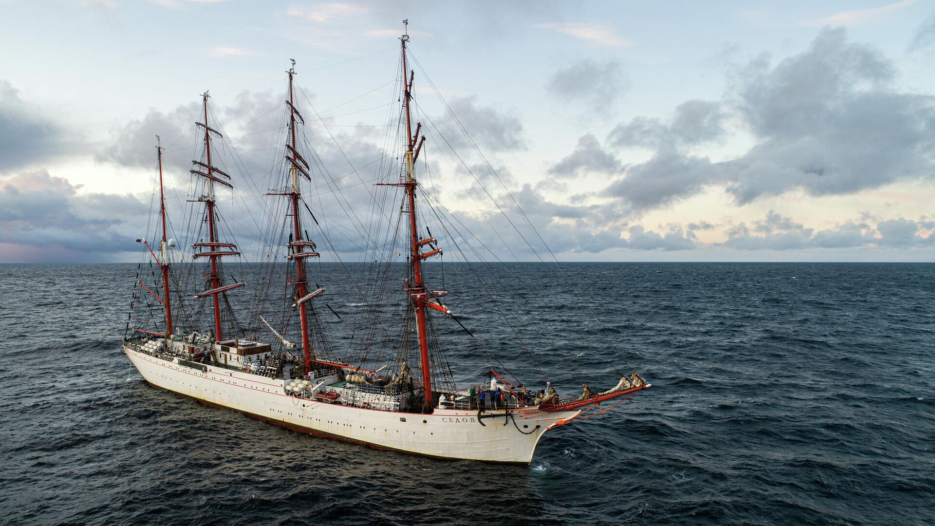 Парусное судно Седов во время дрейфа в Баренцевом море - РИА Новости, 1920, 05.01.2021
