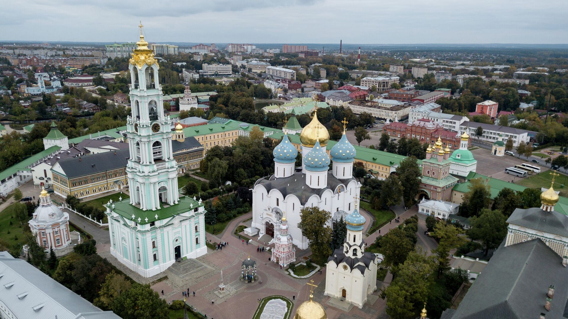 Троице-Сергиева лавра в городе Сергиев Посад Московской области - РИА Новости, 1920, 06.10.2021