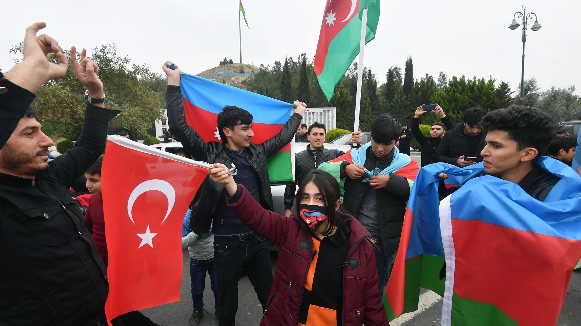 Граждане Азербайджана в поселке Кузанлы Агдамского района Граждане Азербайджана в поселке Кузанлы Агдамского района - РИА Новости, 1920, 22.11.2020