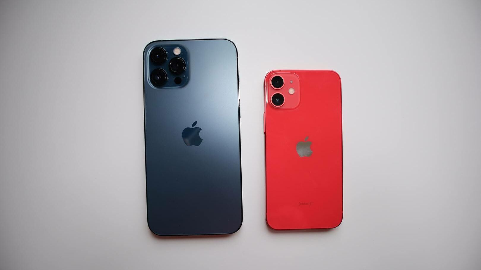 iPhone 12 Pro Max - РИА Новости, 1920, 04.12.2020