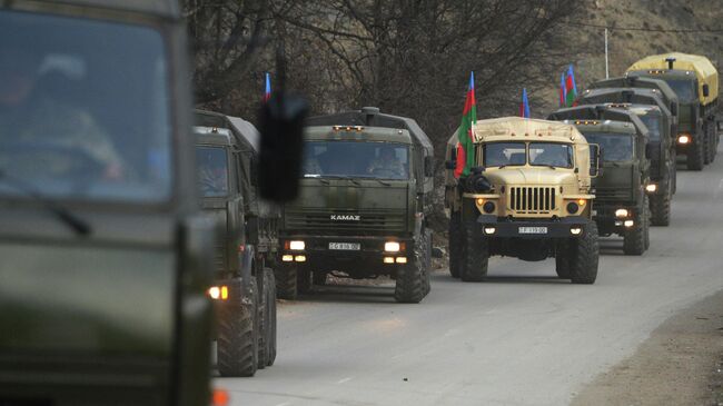 Колонна с азербайджанскими военными в Кельбаджарском районе