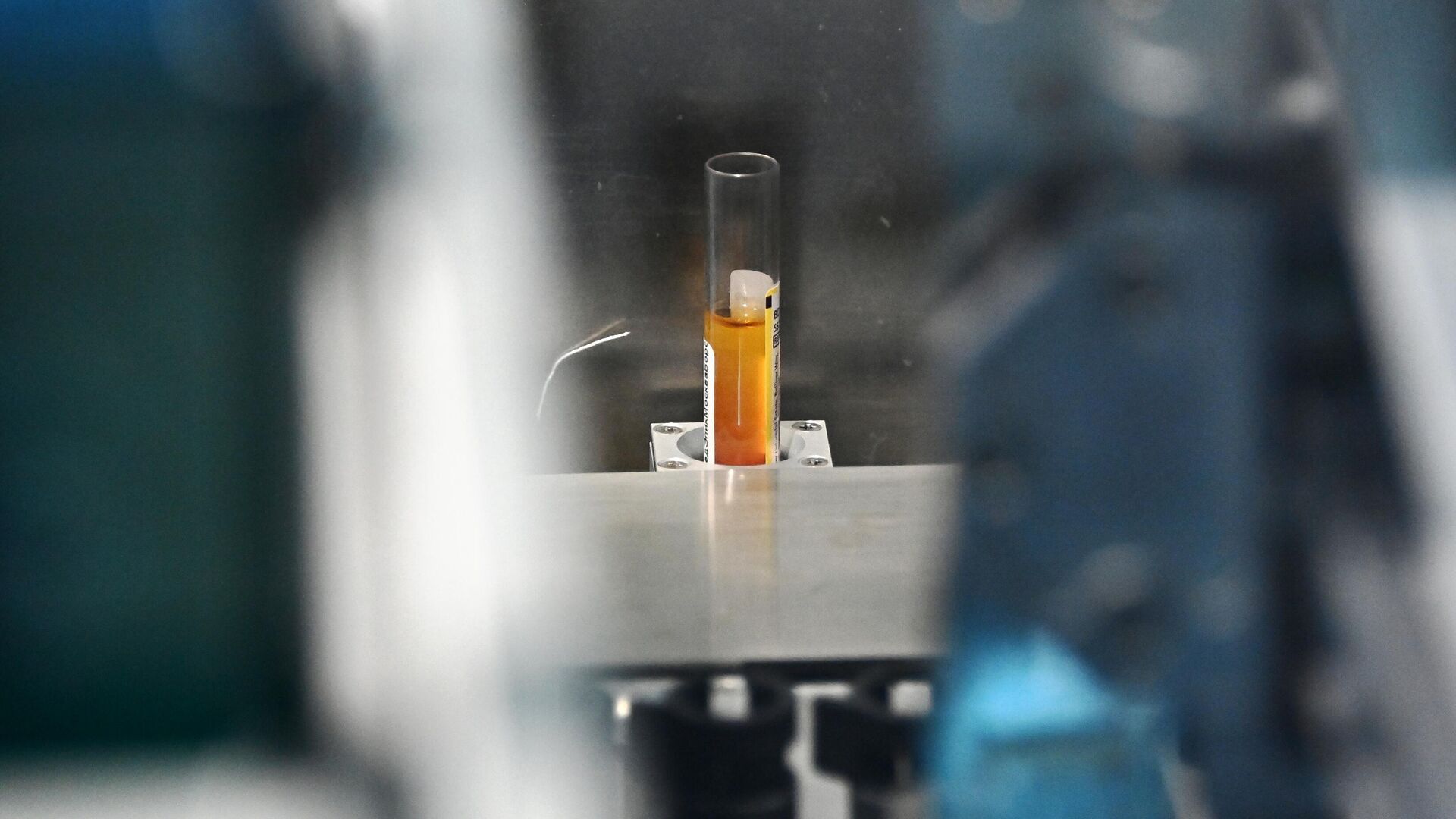 Пробирка в лаборатории Гемотест в Люберцах - РИА Новости, 1920, 02.12.2020