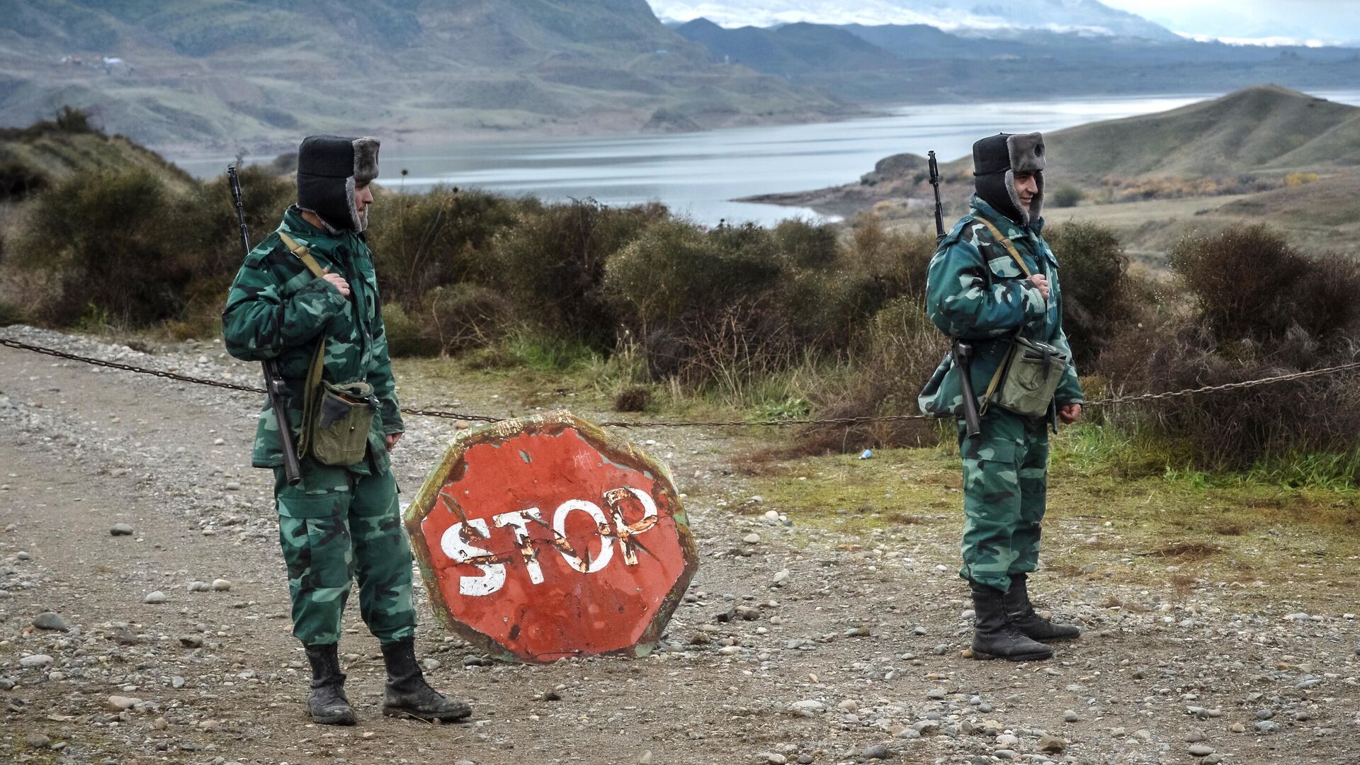 Военнослужащие пограничных войск Азербайджана на границе с Ираном в Джебраильском районе - РИА Новости, 1920, 19.04.2021