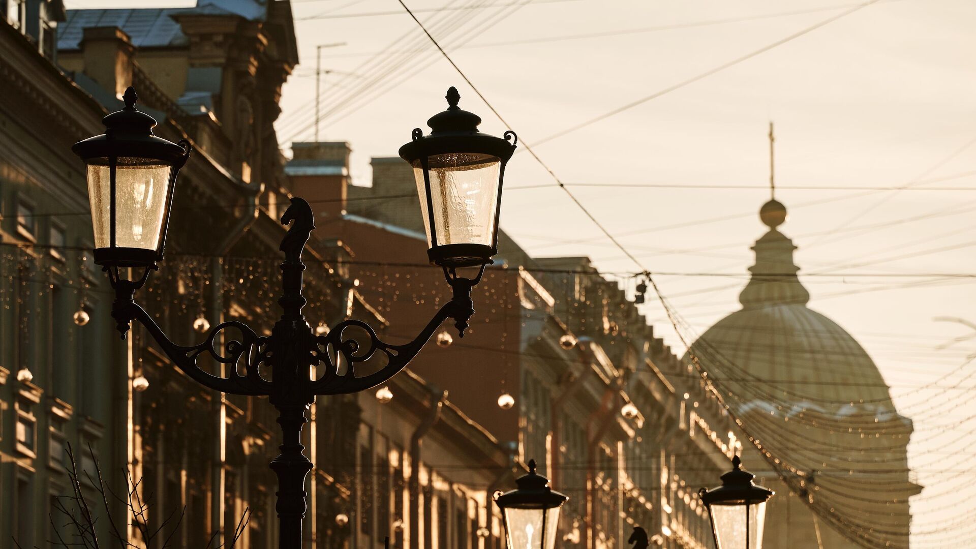 Солнечный день в Санкт-Петербурге - РИА Новости, 1920, 21.08.2023