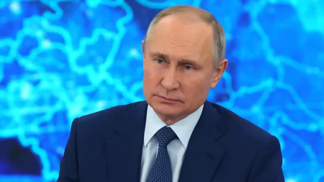 Президент РФ Владимир Путин на большой ежегодной пресс-конференции