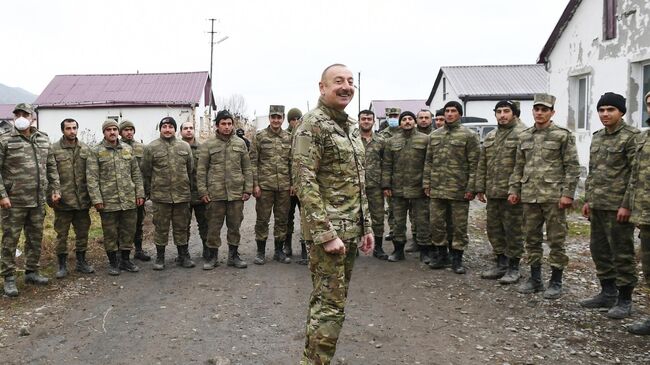 Президент Азербайджана Ильхам Алиев во время посещения Зангиланского и Губадлинского районов