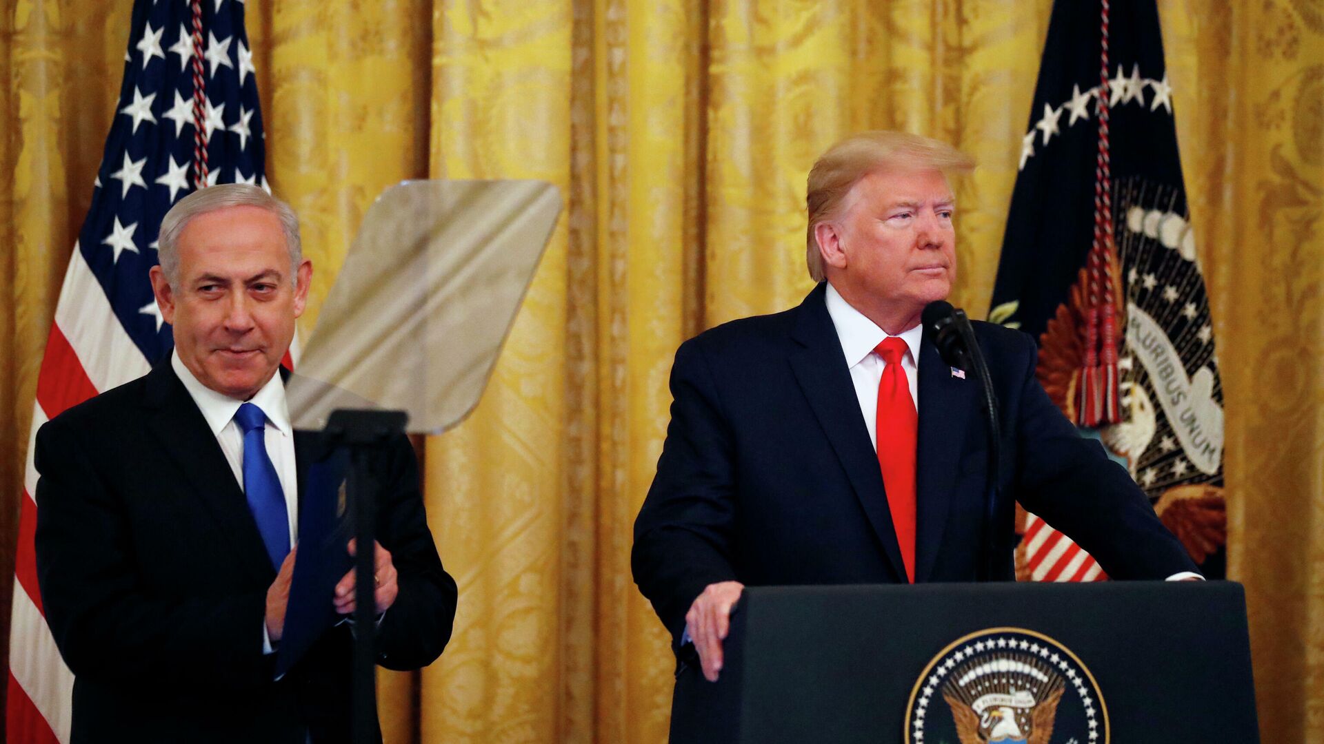 С глаз долой из сердца вон. Премьер Израиля сдал президента США в архив - РИА Новости, 1920, 13.01.2021