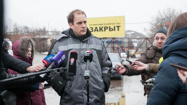 Генеральный директор компании Экоком  Оливер Кайзер на полигоне Кучино