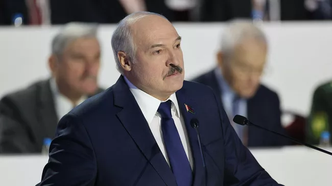 Президент Белоруссии Александр Лукашенко во время выступления на Всебелорусском собрании в Минске