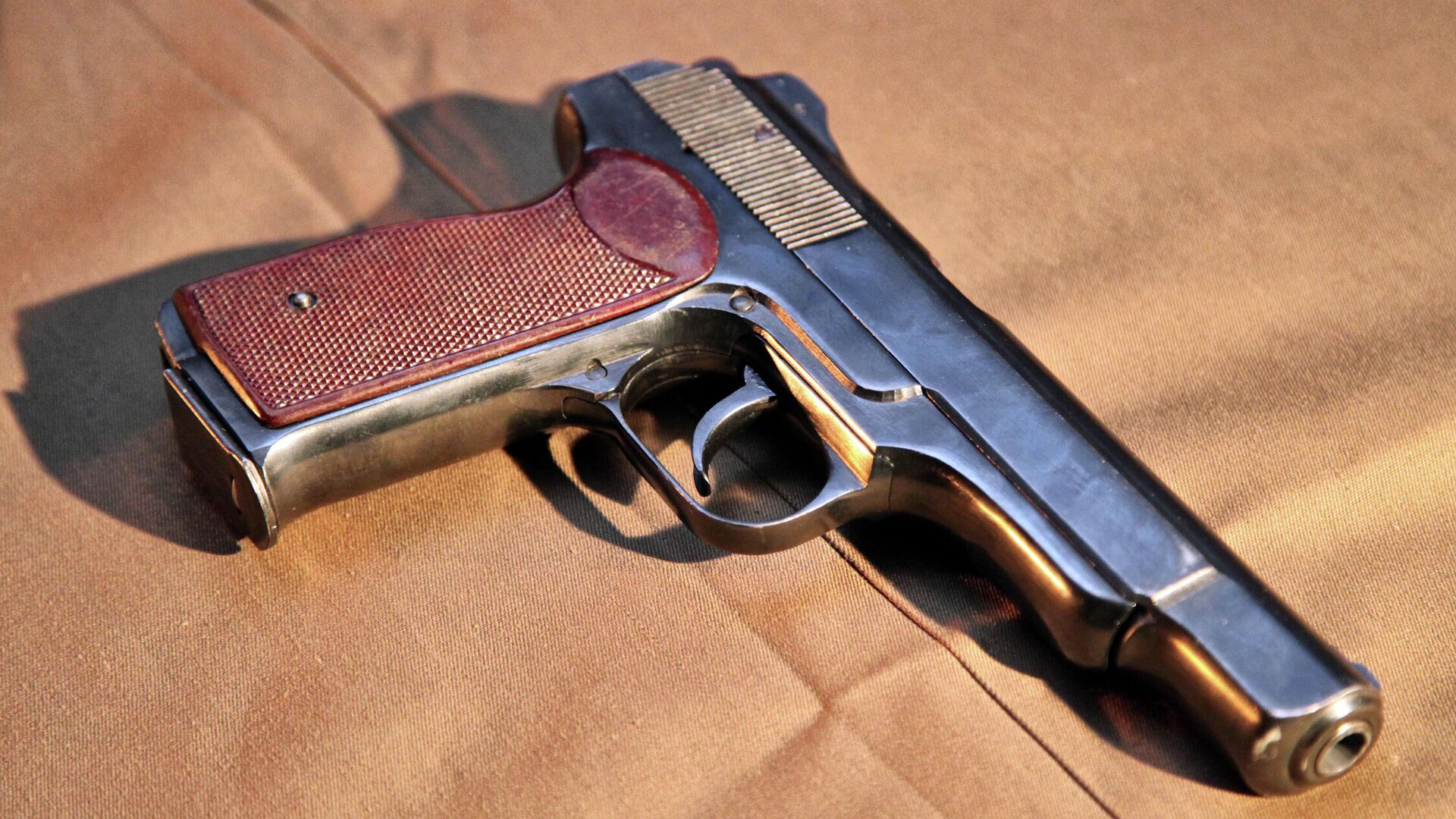 Автоматический пистолет Стечкина - РИА Новости, 1920, 18.07.2025