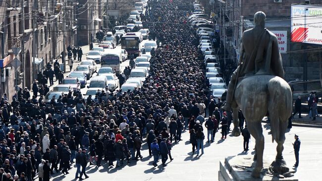 Митинг оппозиции в Ереване 