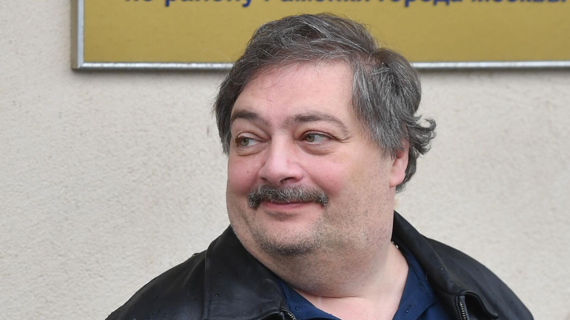 Писатель Дмитрий Быков. Архивное фото - РИА Новости, 1920, 11.12.2023