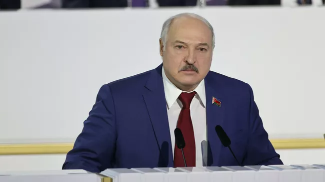 Дотянулся до небес. Лукашенко теперь долго будет ICAO