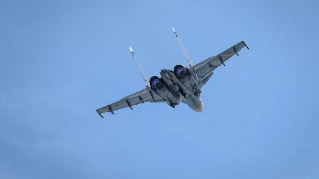 Взять на сушку. Над Балтикой впервые сошлись Су-30 и F-35