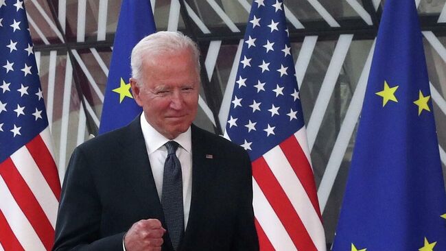 Бей первым, Джозеф. Байдена всем западным миром готовят к бою с Путиным