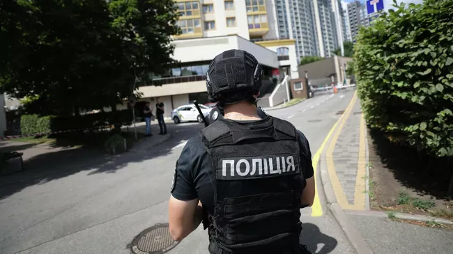 Сотрудник полиции Украины в Киеве. 7 июля 2021