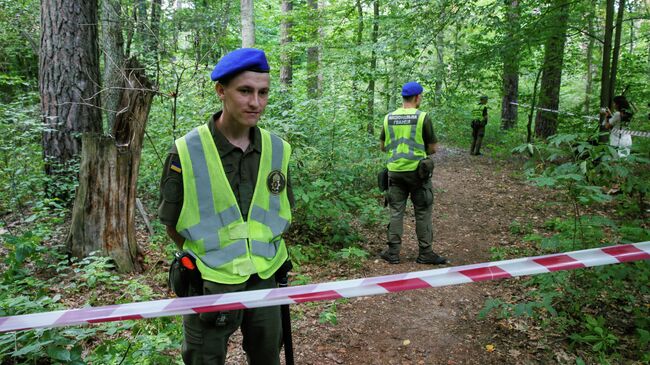 Полиция на месте обнаружения тела Виталия Шишова в Киеве