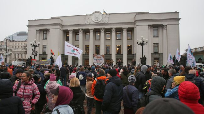 Акция в Киеве против ограничений в связи с коронавирусом