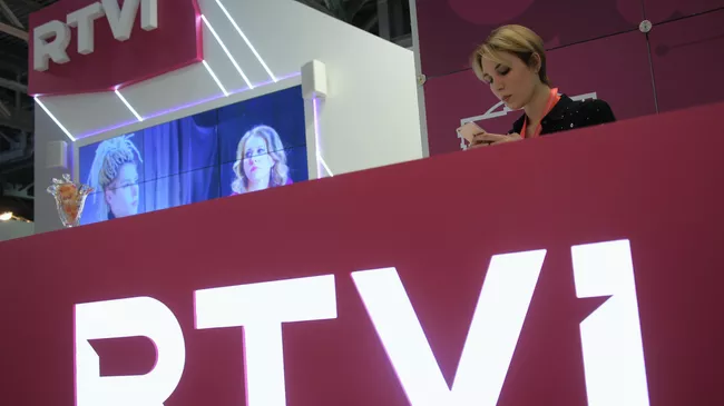 Стенд телеканала RTVI