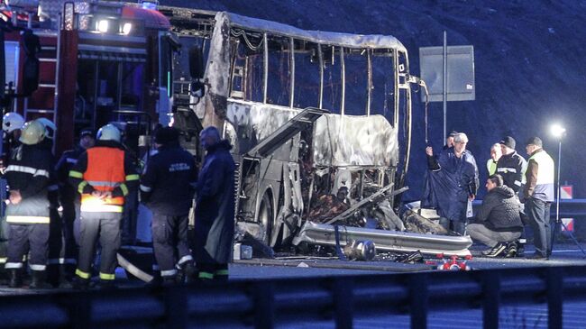 На месте ДТП с автобусом на автомагистрали Струма в Болгарии