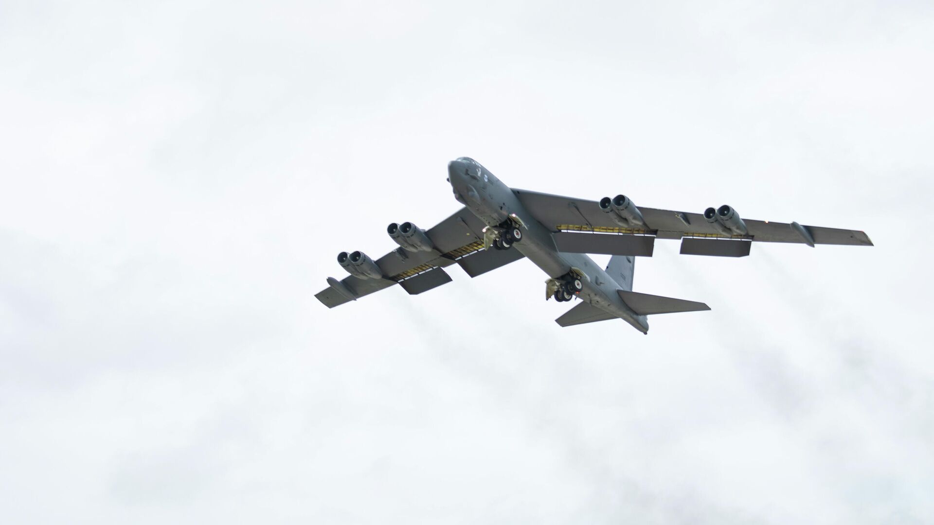 Американский стратегический бомбардировщик B-52H Stratofortress  - РИА Новости, 1920, 28.03.2023