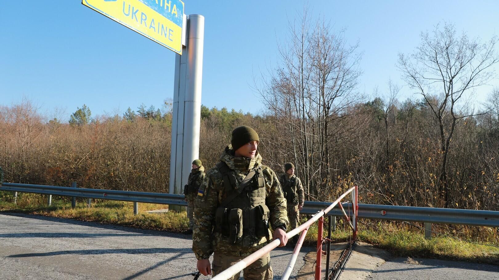 Пограничная операция на границе Украины с Белоруссией. Архивное фото - РИА Новости, 1920, 09.10.2022