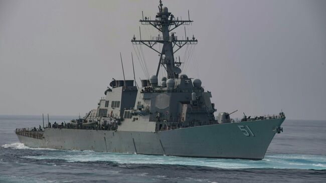 Американский эсминец Arleigh Burke (DDG-51). Архивное фото