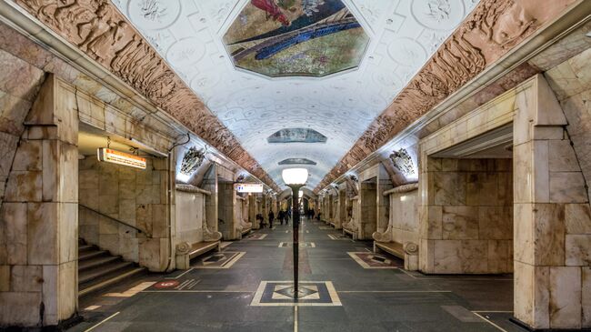 Станция Новокузнецкая Московского метрополитена