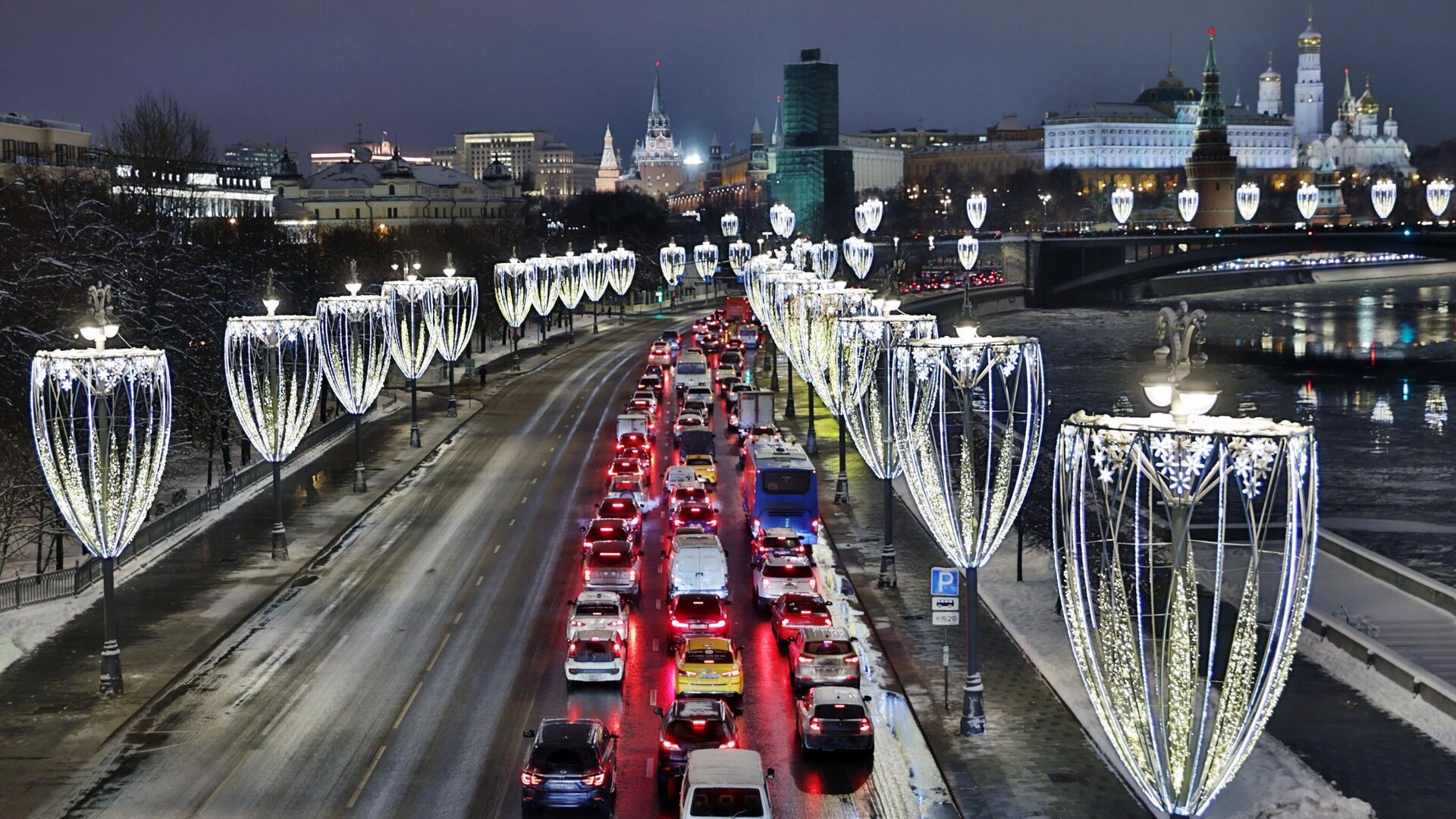 Автомобильное движение в Москве - РИА Новости, 1920, 29.12.2023