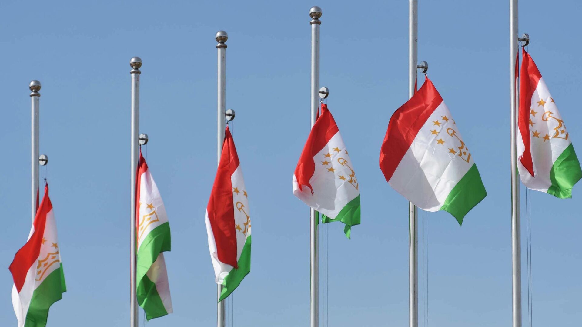 Флаги Республики Таджикистан - РИА Новости, 1920, 10.10.2022