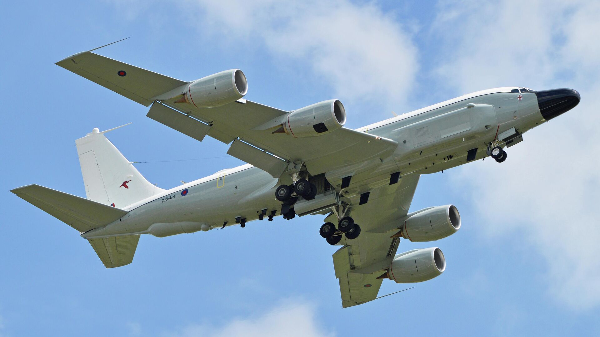 Самолет-разведчик RC-135W Rivet Joint Королевских ВВС Великобритании - РИА Новости, 1920, 25.08.2022