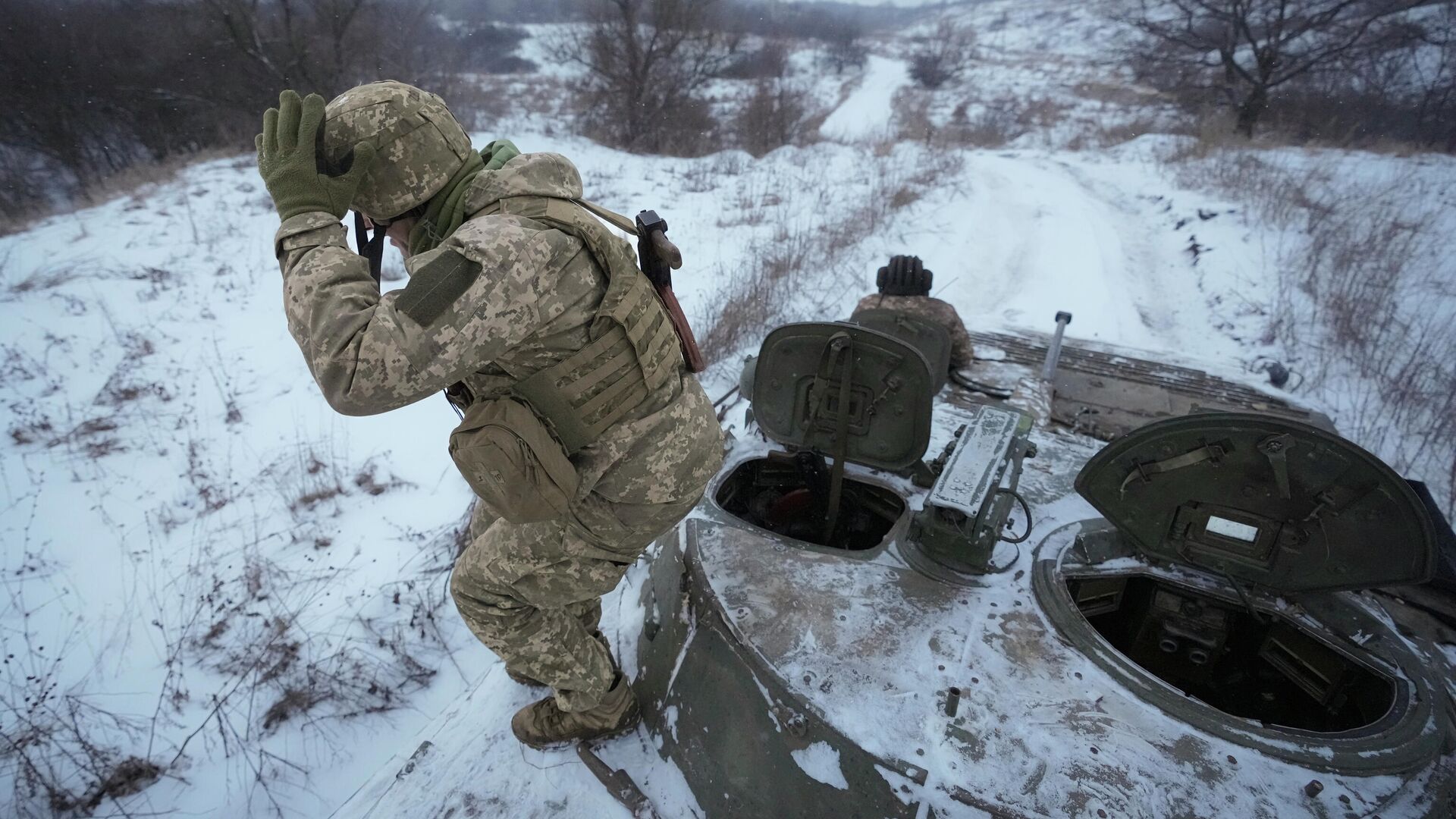 Украинские военные в Луганской области - РИА Новости, 1920, 16.03.2022