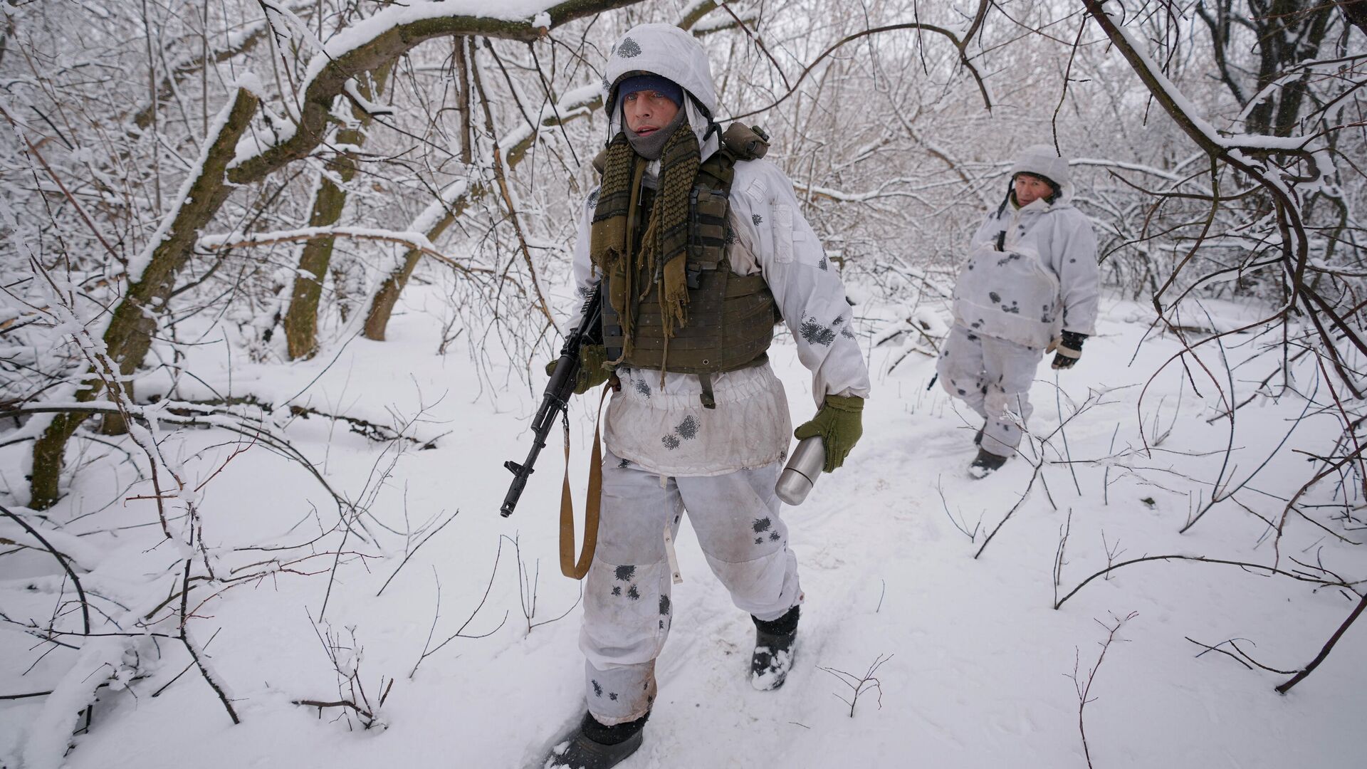 Украинские военные в Луганской области - РИА Новости, 1920, 12.02.2022