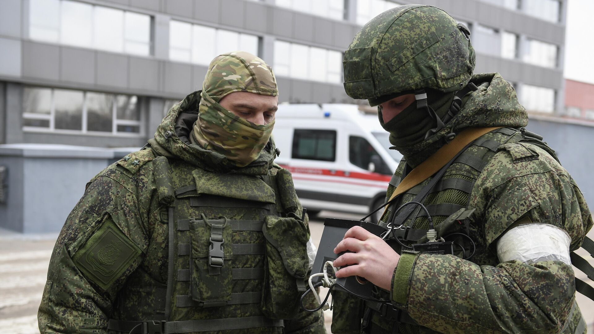 Военнослужащие РФ на территории Запорожской атомной электростанции - РИА Новости, 1920, 17.03.2022